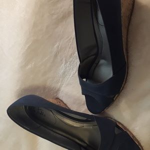 Life Stride Size 10M Navy blue